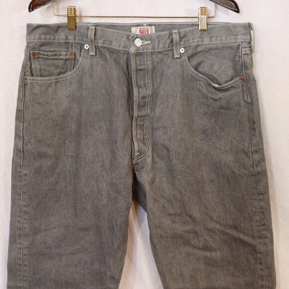 Levis 501 Gray Wash Button Fly Denim Jeans W40 L32 - Picture 2 of 10